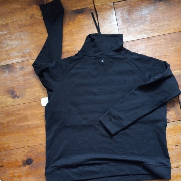 NWT Xersion  Womens Sz XXL Athletic Pullover Long Sleeve Black Cowl Neck… - Picture 2 of 3